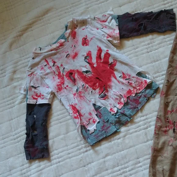 SIZE 4-5: Zombie Halloween Costume - Picture 3 of 9